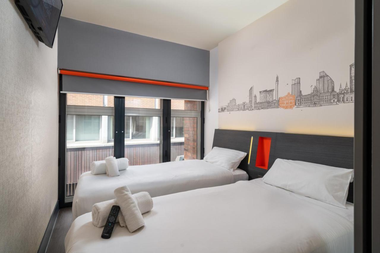 Easyhotel Birmingham Bagian luar foto