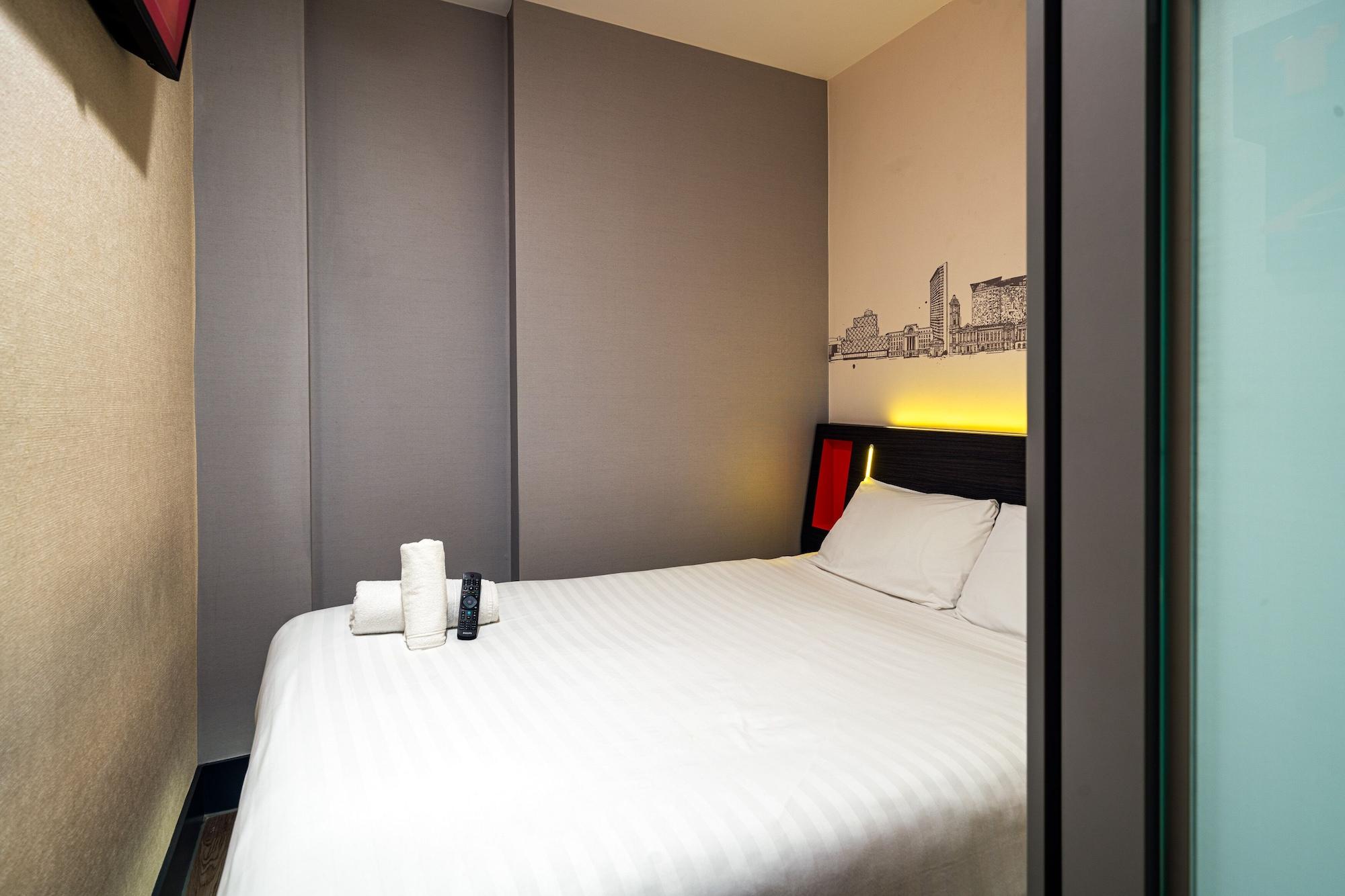 Easyhotel Birmingham Bagian luar foto
