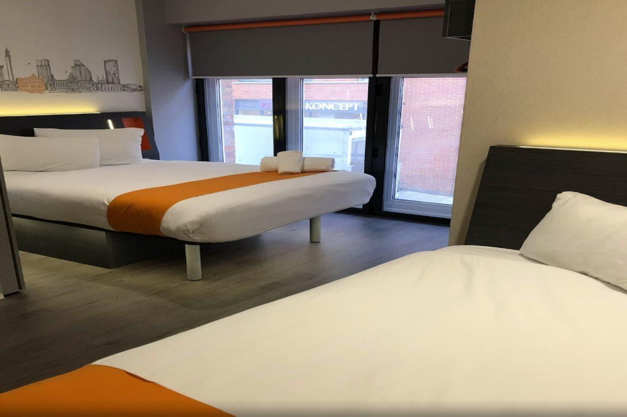 Easyhotel Birmingham Bagian luar foto