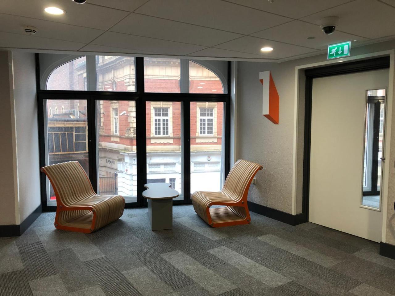 Easyhotel Birmingham Bagian luar foto